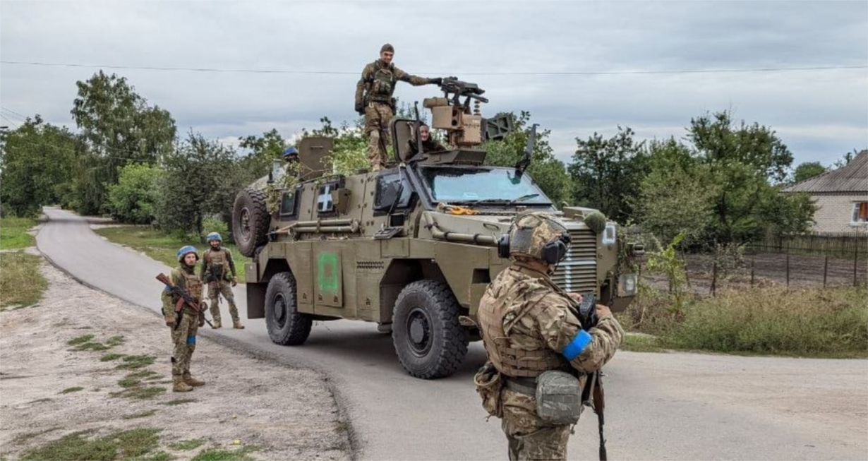 Australia đặt mua thêm xe bọc thép Bushmaster (16/07/2024)